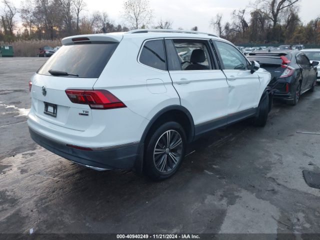 3VV2B7AX7JM214345 Volkswagen Tiguan 2.0t Se/2.0t Sel
