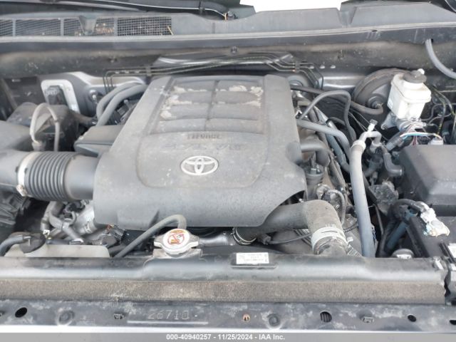 5TFDW5F1XJX732688 Toyota Tundra Sr5 5.7l V8
