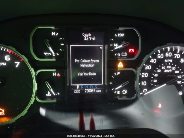 5TFDW5F1XJX732688 Toyota Tundra Sr5 5.7l V8