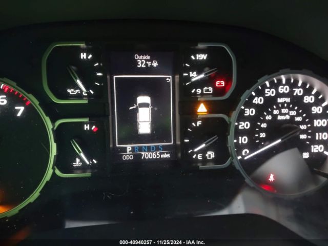 5TFDW5F1XJX732688 Toyota Tundra Sr5 5.7l V8