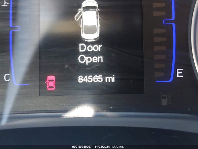 Chrysler 200 Limited 2015 1C3CCCAB9FN699442 Image 15
