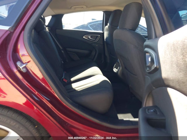 Chrysler 200 Limited 2015 1C3CCCAB9FN699442 Image 8