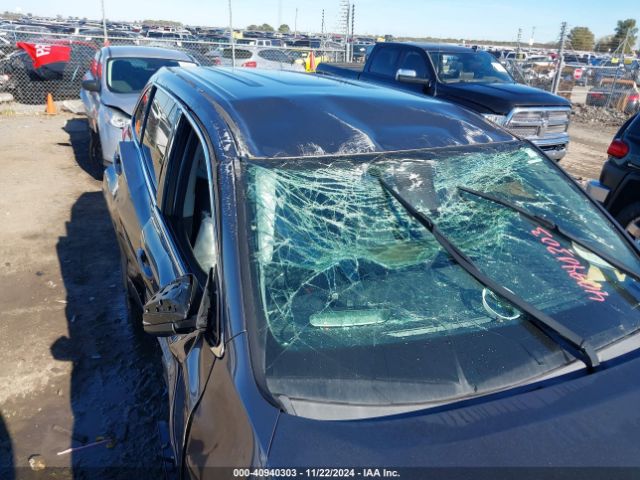 5TDZARFH9HS028412 Toyota Highlander Le