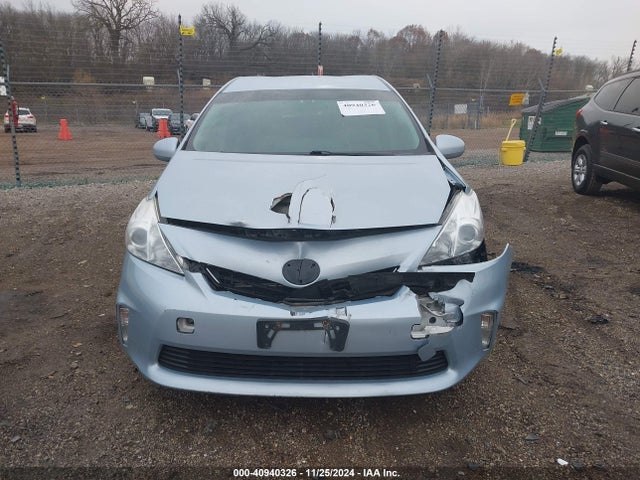 Toyota Prius V Two 2014 JTDZN3EU8EJ006460 Image 12
