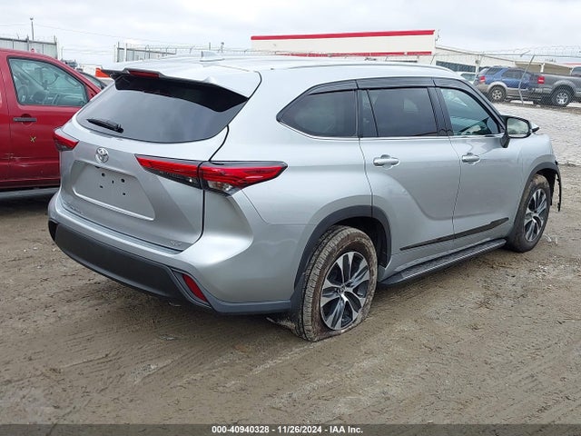5TDGZRAH5NS538937 Toyota Highlander Xle