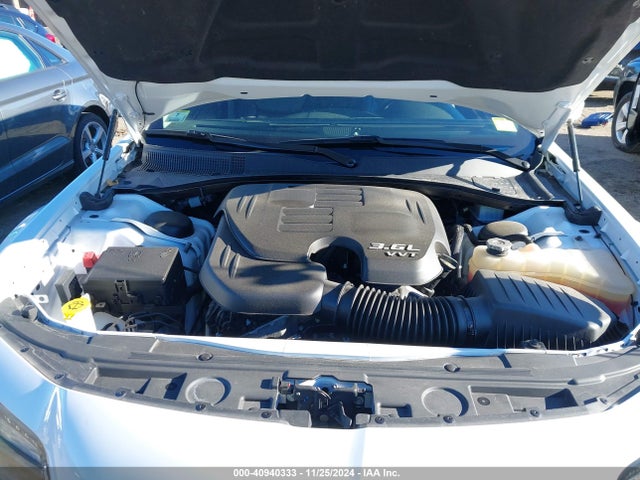 2C3CCASGXNH204137 Chrysler 300 Touring L Awd