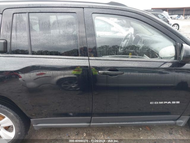 1C4NJCBB2ED740068 Jeep Compass Sport