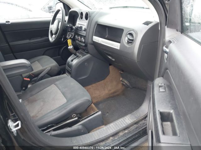 1C4NJCBB2ED740068 Jeep Compass Sport