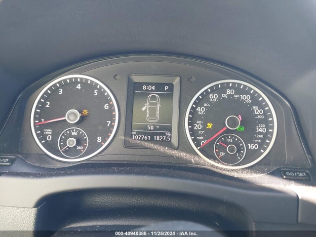 WVGAV7AX4JK000403 Volkswagen Tiguan Limited 2.0t
