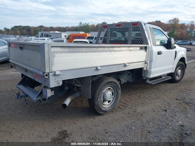 Ford F-250 Xl 2018 1FDBF2A63JEC26989 Image 4