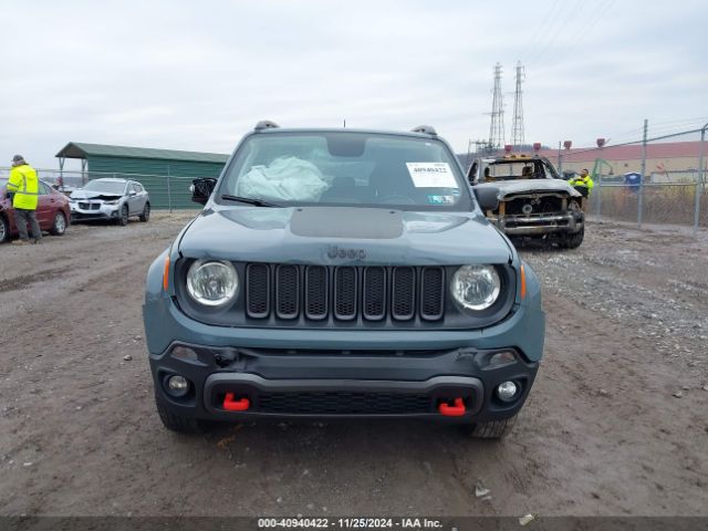 ZACCJBCB4JPG72853 Jeep Renegade Trailhawk 4x4