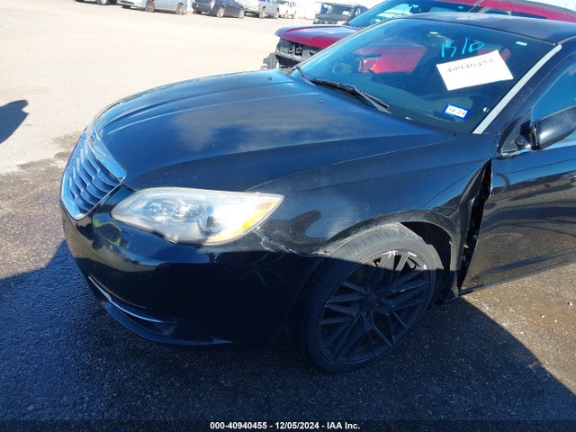 1C3CCBBB7EN183748 Chrysler 200 Touring