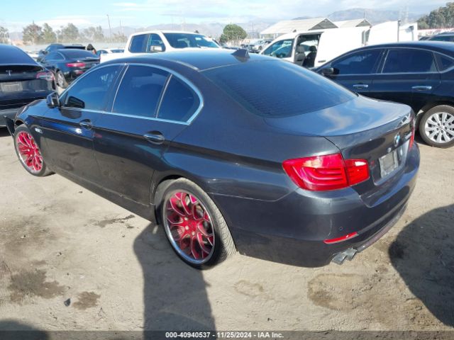 2011 BMW 528I WBAFR1C55BC750831 Photo 2