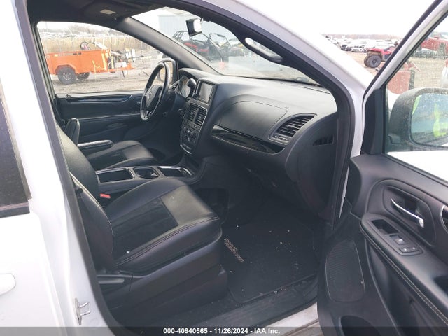 Dodge Grand Caravan Sxt 2017 2C4RDGCGXHR558792 Image 5