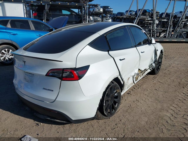 2021 TESLA MODEL Y 5YJYGDEE8MF115429 Photo 3