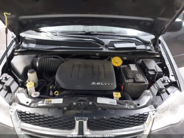 2C4RDGBG8FR511601 Dodge Grand Caravan Se