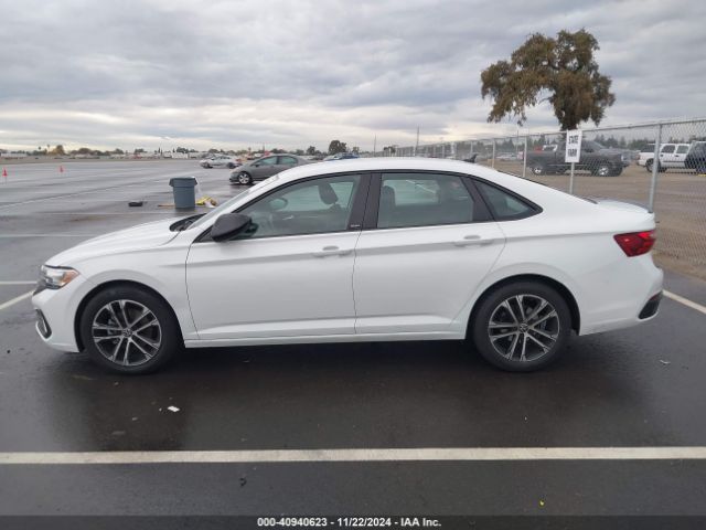 3VWBM7BUXPM044680 Volkswagen Jetta 1.5t Sport
