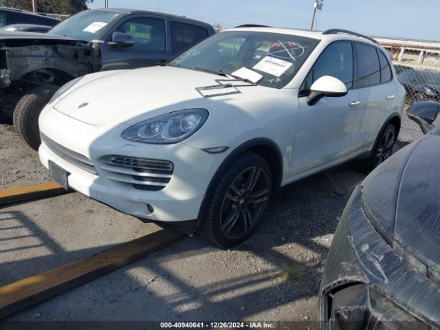 2012 PORSCHE CAYENNE WP1AA2A28CLA04375 Photo 1
