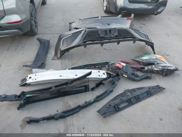 4T1G31AK2RU624198 Toyota Camry Hybrid Se