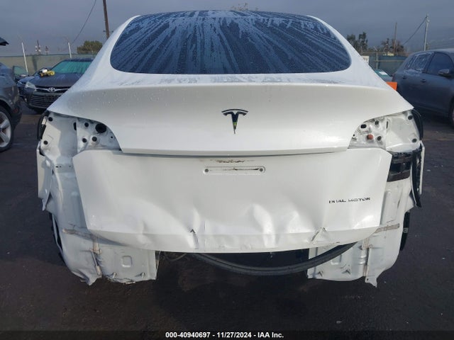 2022 TESLA MODEL Y 7SAYGAEE5NF553411 Photo 5