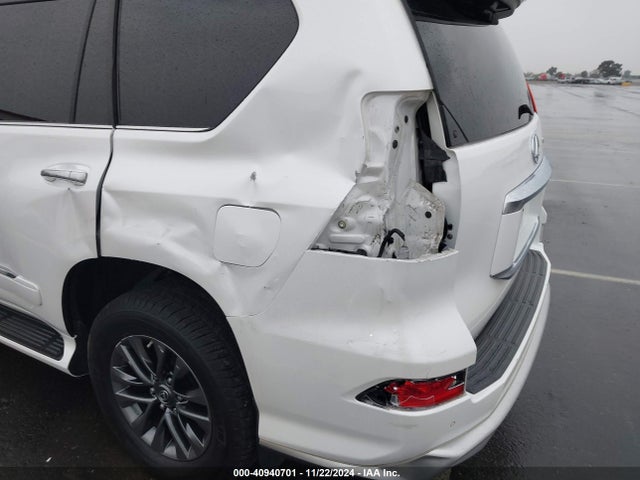 Lexus GX 460 2018 JTJBM7FX8J5190979 Image 18