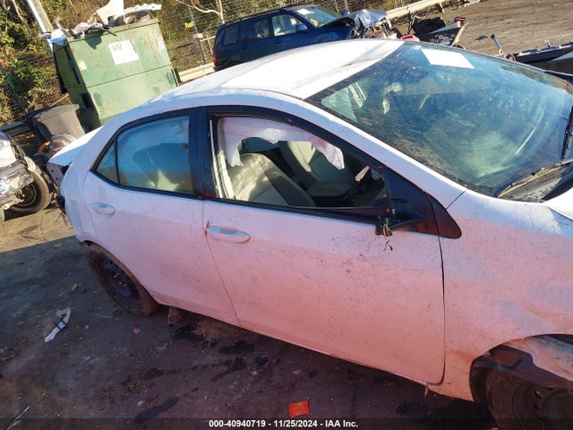 Toyota COROLLA LE 2018 2T1BURHE0JC993122 Image 13