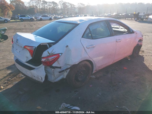 Toyota COROLLA LE 2018 2T1BURHE0JC993122 Image 4