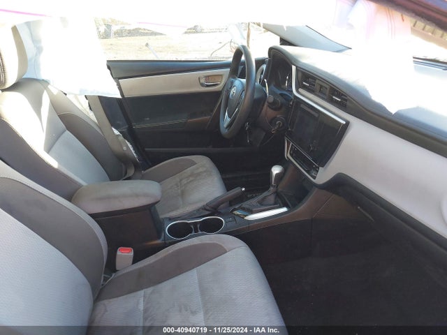 Toyota COROLLA LE 2018 2T1BURHE0JC993122 Image 5