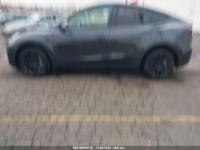 7SAYGDEE1RF102483 Tesla Model Y Long Range Dual Motor All-wheel Drive
