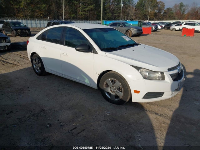 2014 1G1PA5SH6E7261927 main image