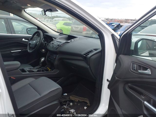 1FMCU0GD4JUC88914 Ford ESCAPE SE