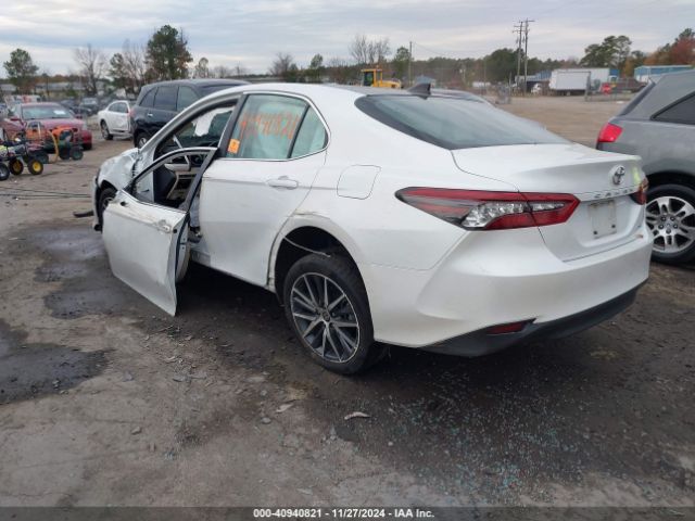 4T1F11AK9NU028078 Toyota CAMRY XLE