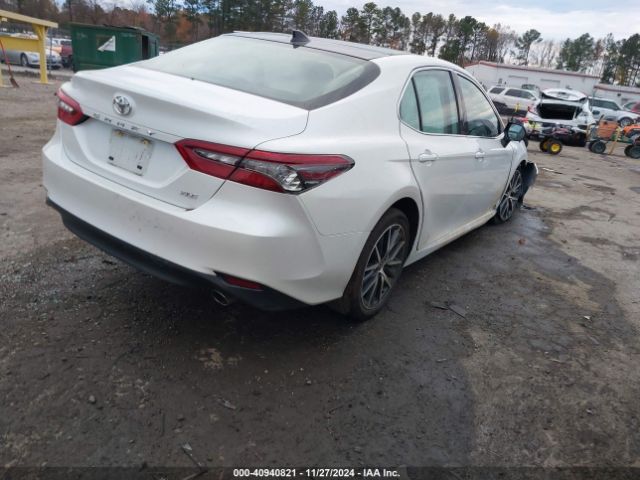4T1F11AK9NU028078 Toyota CAMRY XLE
