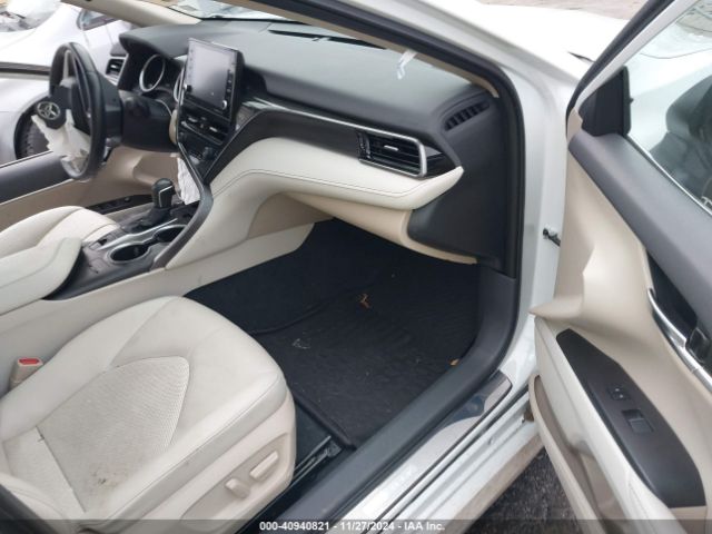 4T1F11AK9NU028078 Toyota CAMRY XLE