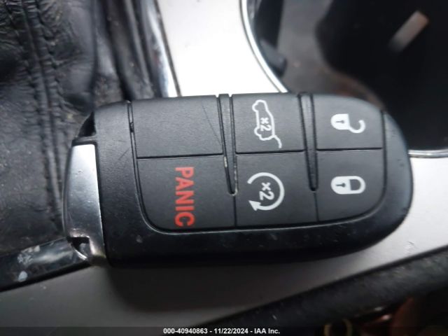 1C4RJFAG6JC453185 Jeep Grand Cherokee Laredo E 4x4