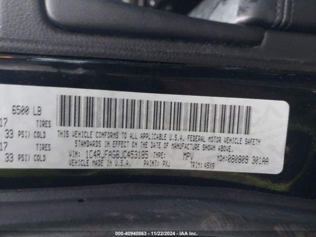 1C4RJFAG6JC453185 Jeep Grand Cherokee Laredo E 4x4