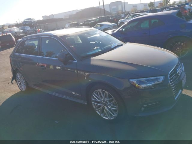 WAUTPBFF0JA154944 Audi A3 E-tron 1.4t Premium/1.4t Tech Premium