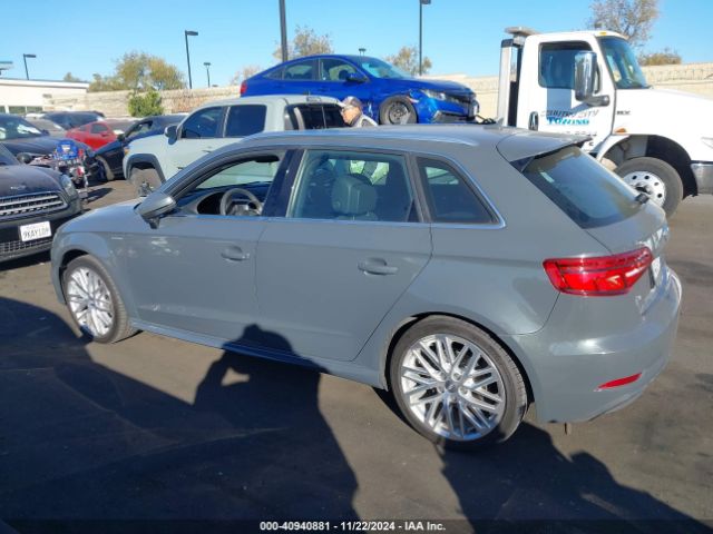 WAUTPBFF0JA154944 Audi A3 E-tron 1.4t Premium/1.4t Tech Premium