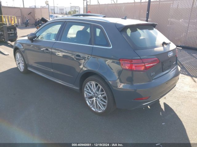 WAUTPBFF0JA154944 Audi A3 E-tron 1.4t Premium/1.4t Tech Premium