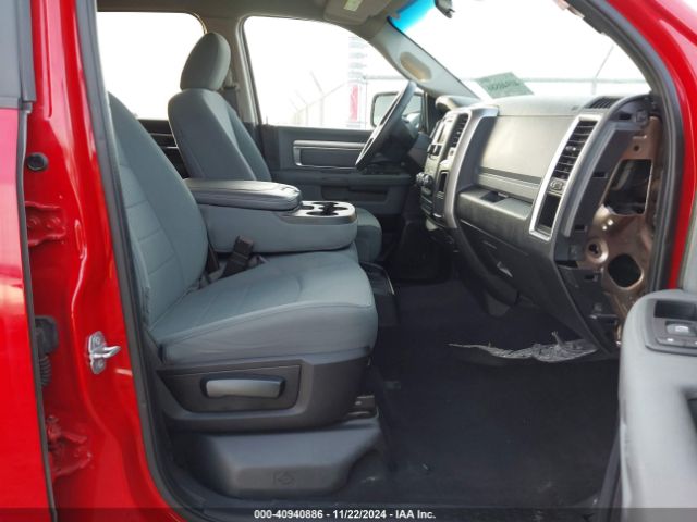 1C6RR6TT1KS657765 RAM 1500 Classic Slt  4x2 6'4 Box