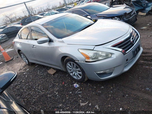 2015 1N4AL3AP2FN312413 main image