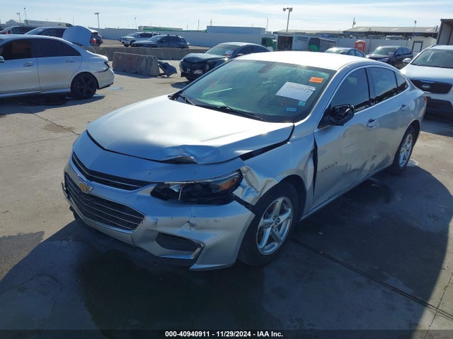 Chevrolet Malibu 1ls 2018 1G1ZB5ST0JF278961 Image 2