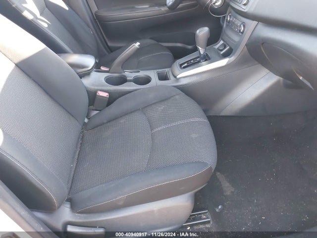 Продаж на аукціоні авто 2016 Nissan Sentra S, vin: 3N1AB7AP6GL679954, номер лоту: 40940917