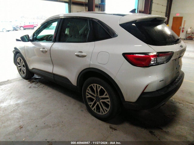 1FMCU9H60NUA34790 Ford ESCAPE SEL