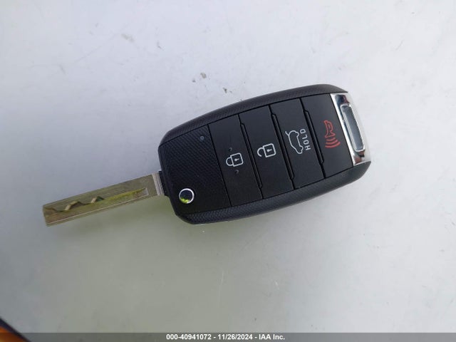 KIA Sorento 3.3l S 2019 5XYPG4A55KG589443 Image 11