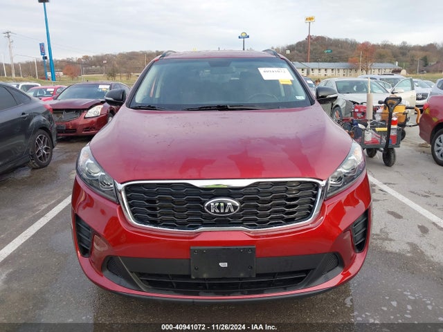 KIA Sorento 3.3l S 2019 5XYPG4A55KG589443 Image 12