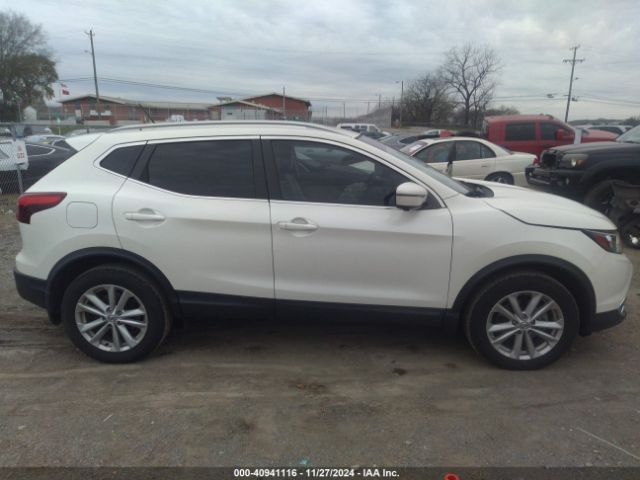 JN1BJ1CR7JW268633 Nissan Rogue Sport Sv