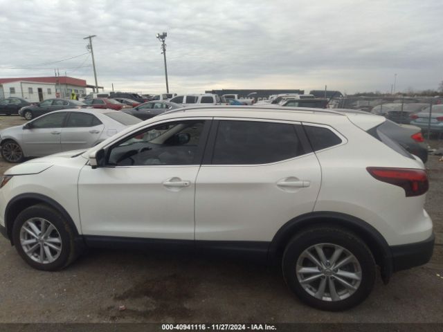 JN1BJ1CR7JW268633 Nissan Rogue Sport Sv