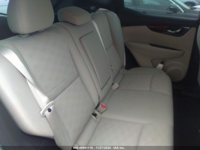 JN1BJ1CR7JW268633 Nissan Rogue Sport Sv