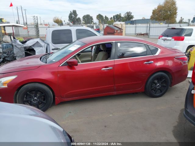 1N4AL3AP0EC411077 Nissan Altima 2.5 S